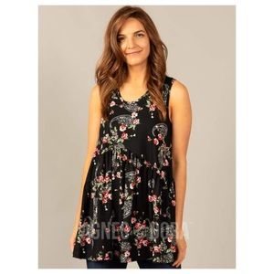 Agnes & Dora Black Floral Muse Tank